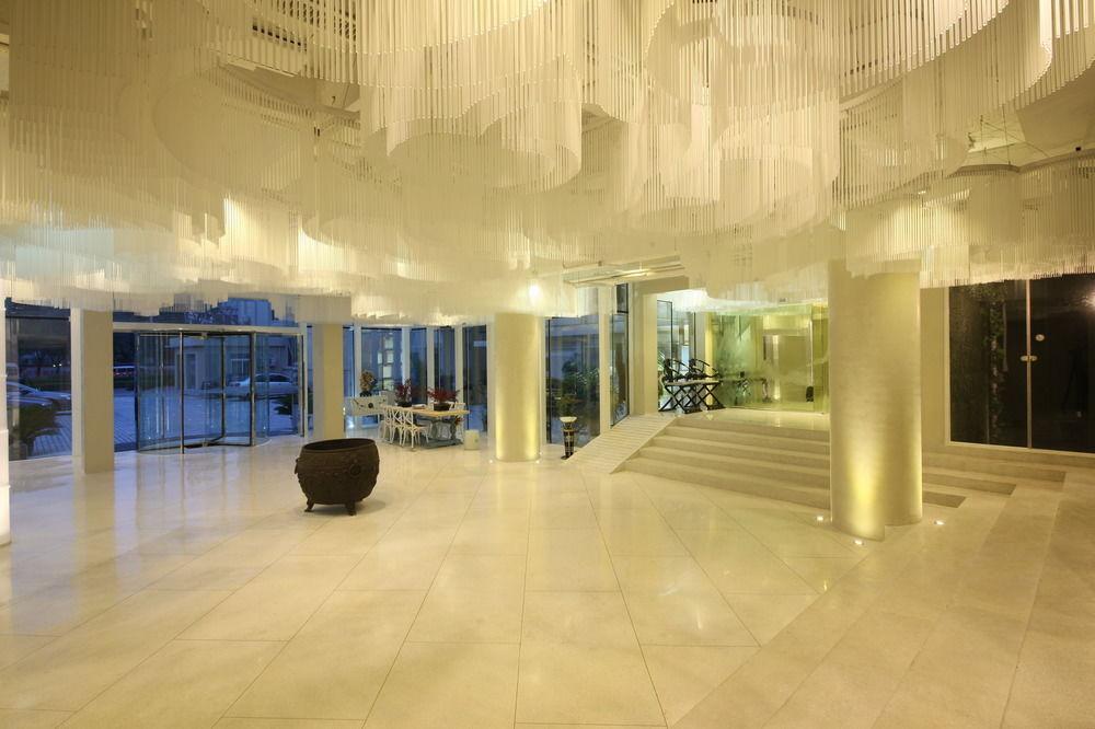 Beijing Springs Valley Hotel Екстериор снимка