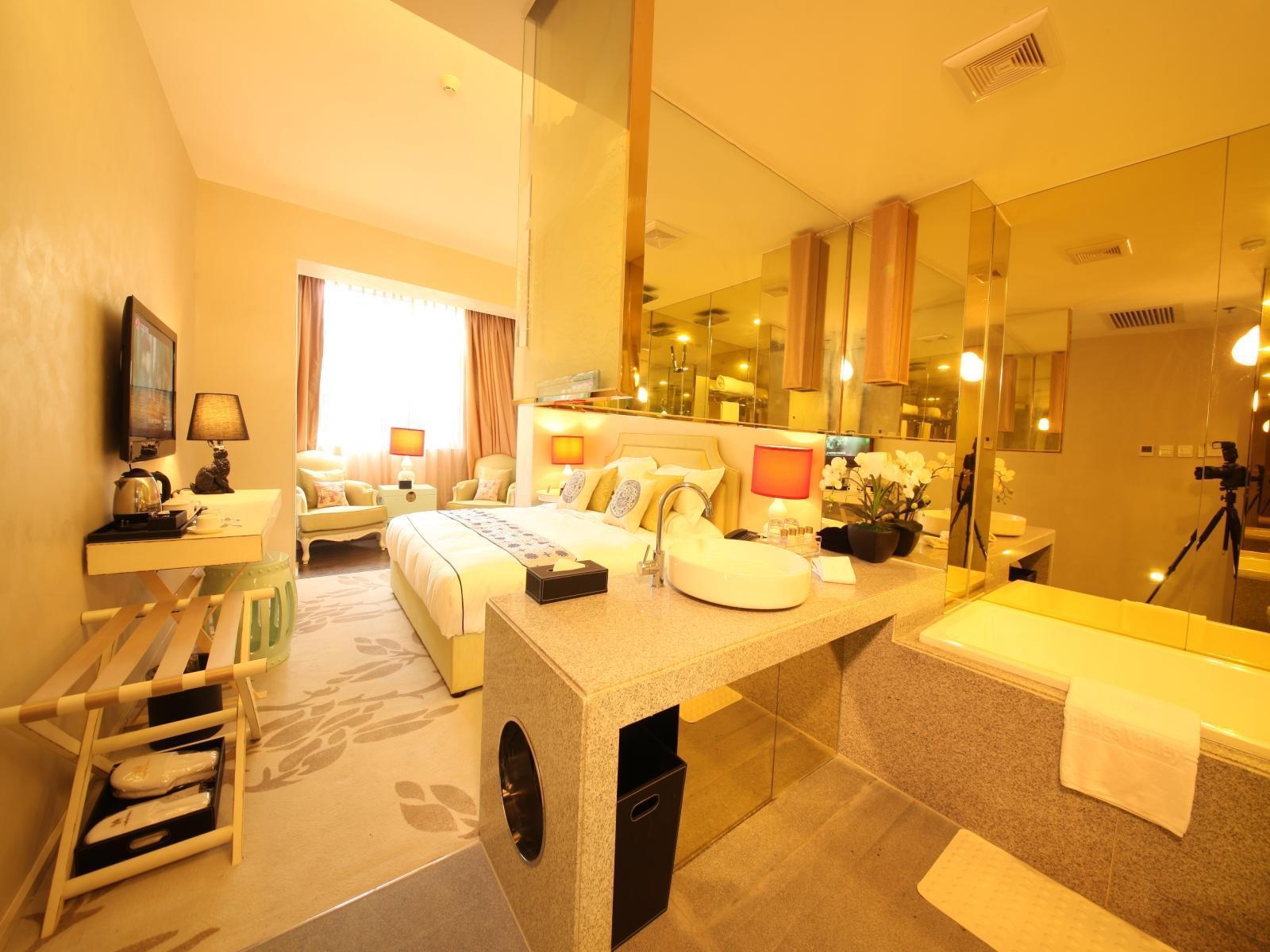 Beijing Springs Valley Hotel Екстериор снимка
