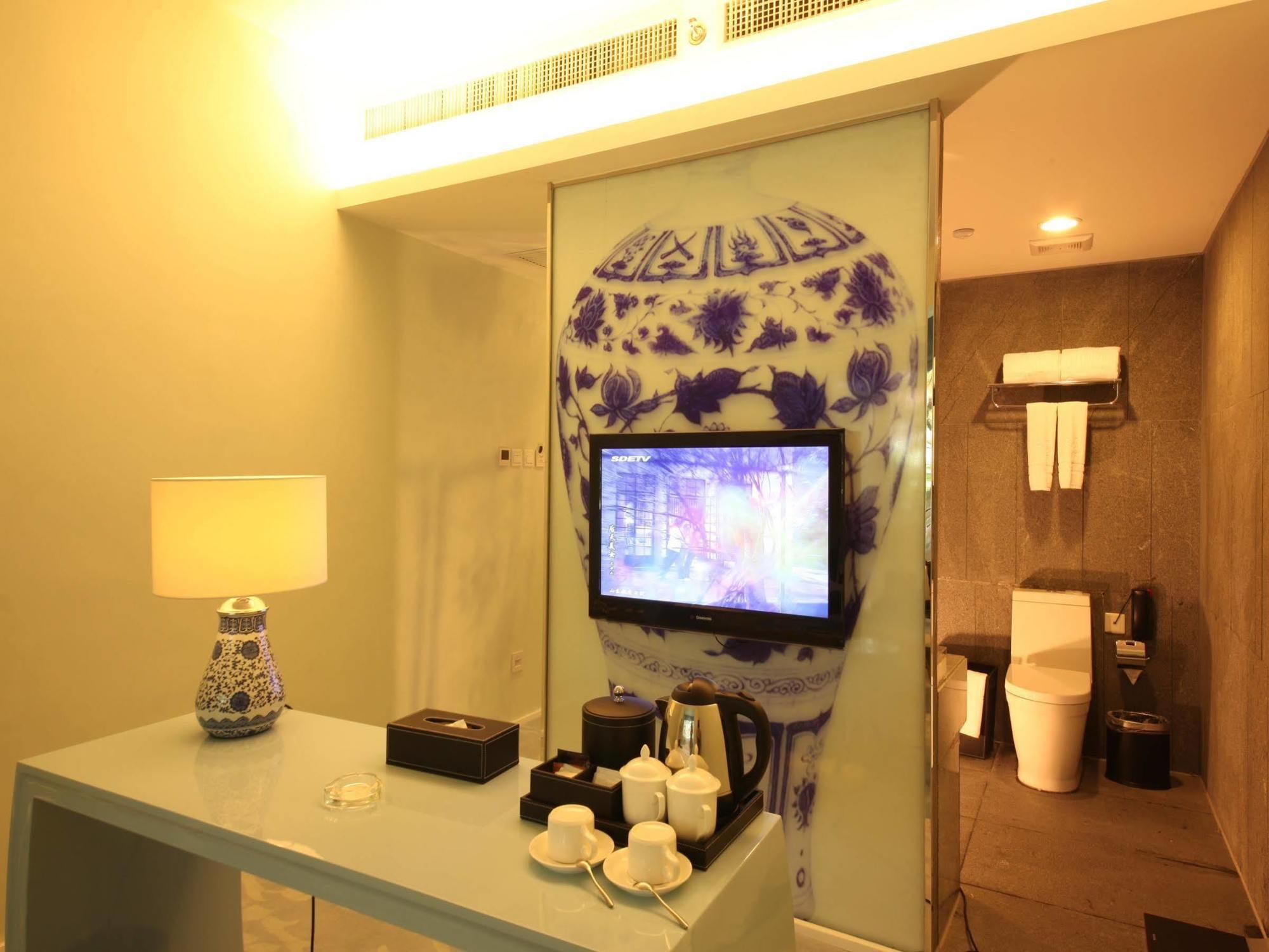 Beijing Springs Valley Hotel Екстериор снимка